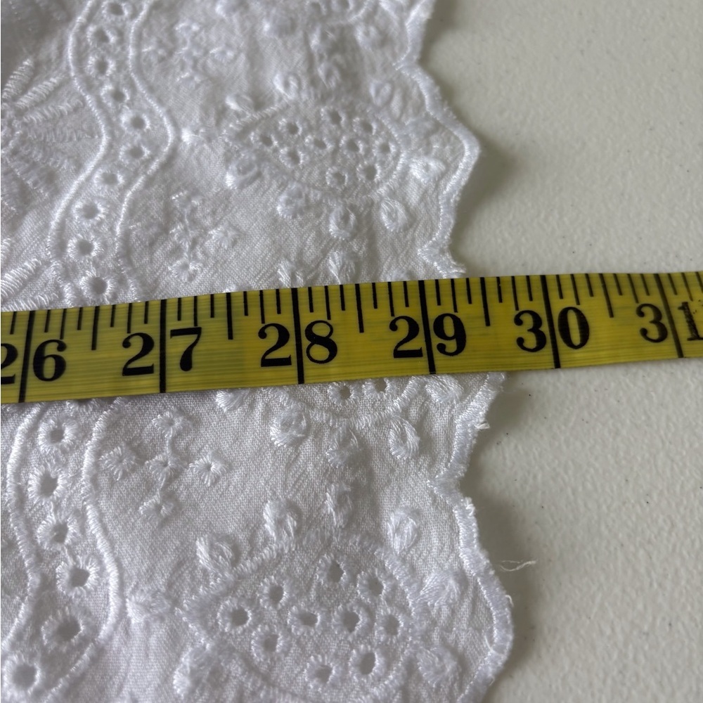 Style & Co White Cotton Eyelet Pleated Top Size L Embroidered Bell Sleeve Button - Picture 11 of 11